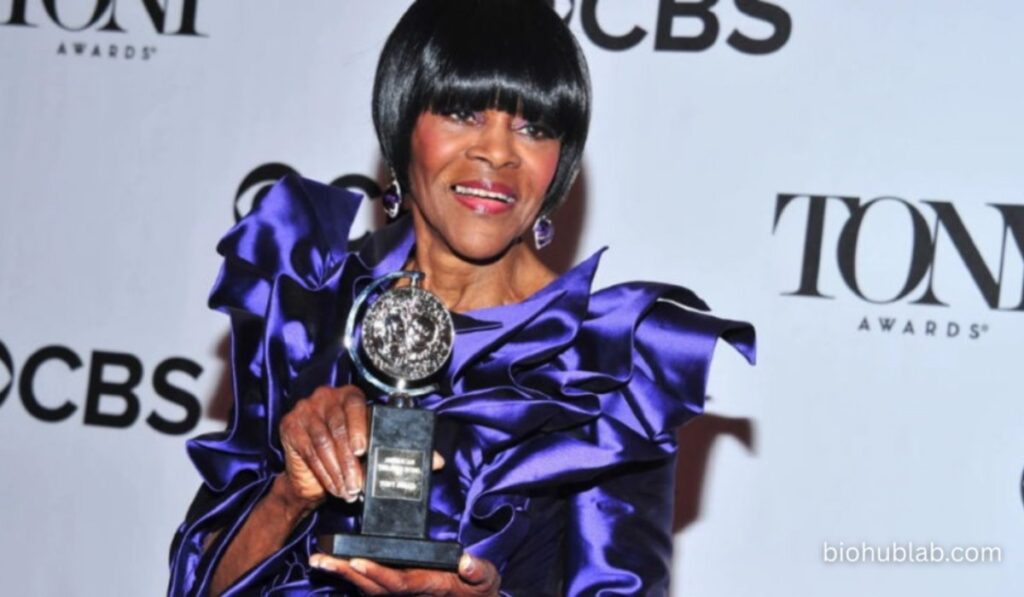 is cicely johnston still alive